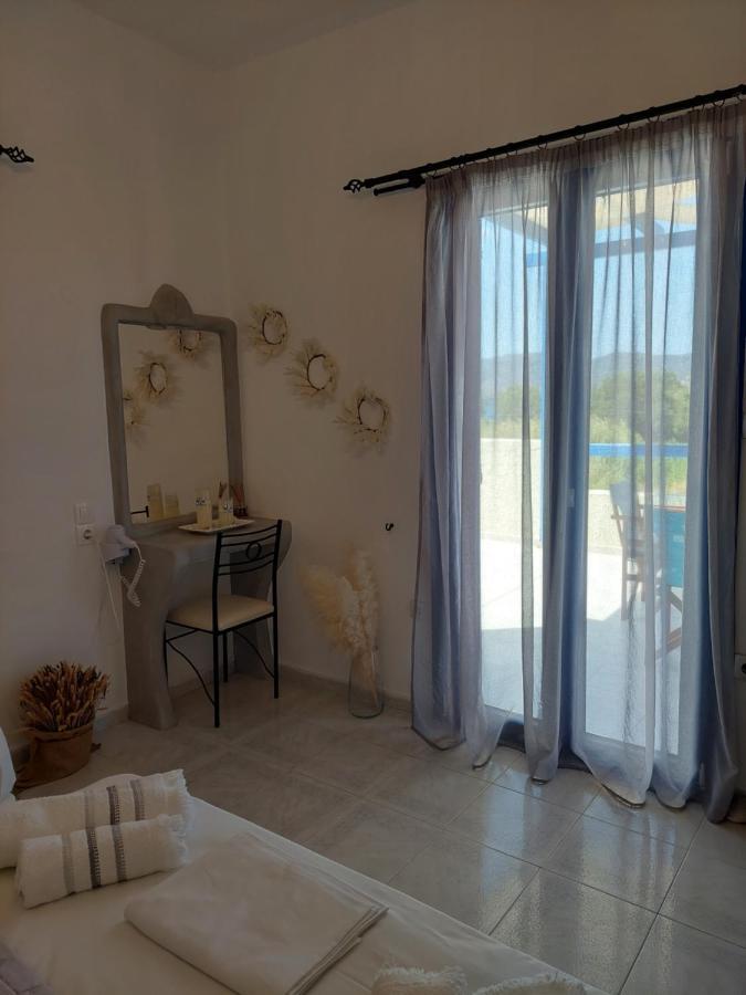 Anemelia Hotel Adamas Buitenkant foto