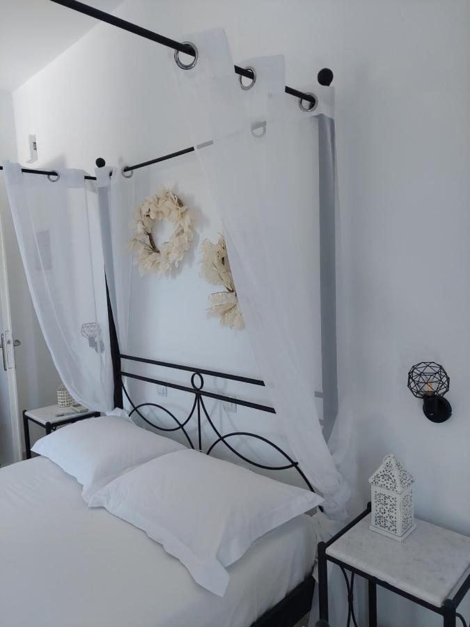 Anemelia Hotel Adamas Buitenkant foto