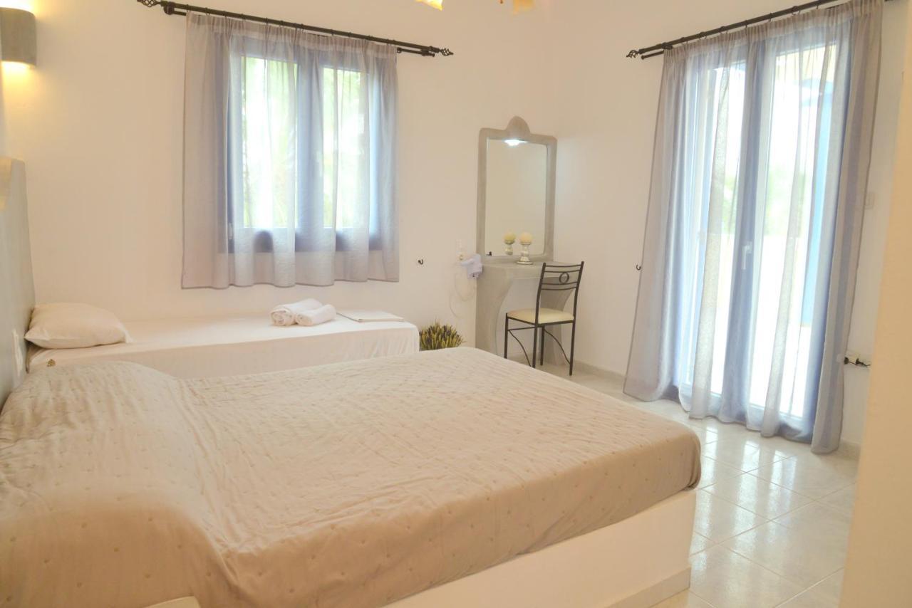 Anemelia Hotel Adamas Buitenkant foto