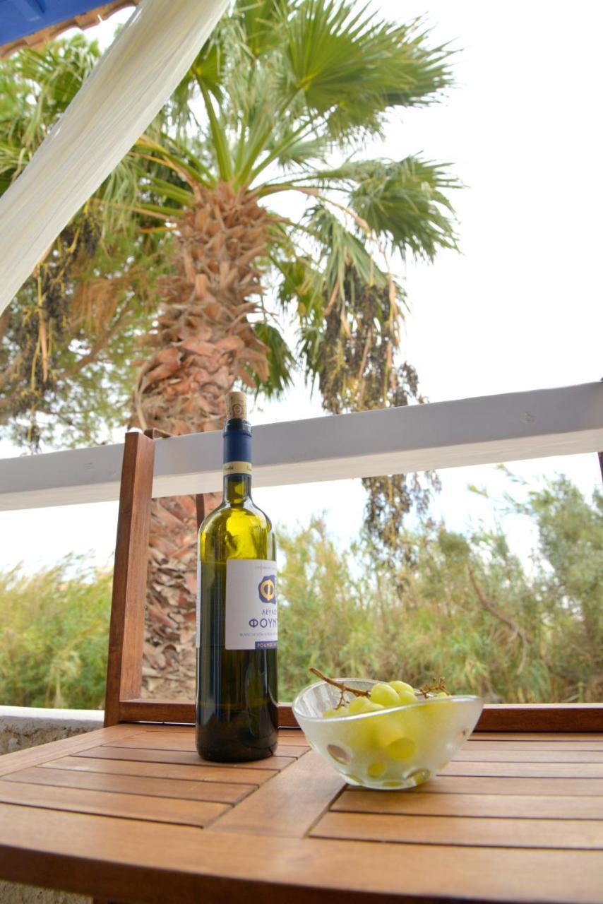 Anemelia Hotel Adamas Buitenkant foto